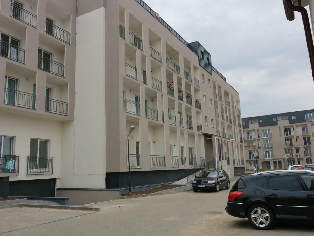 Apartment Mall